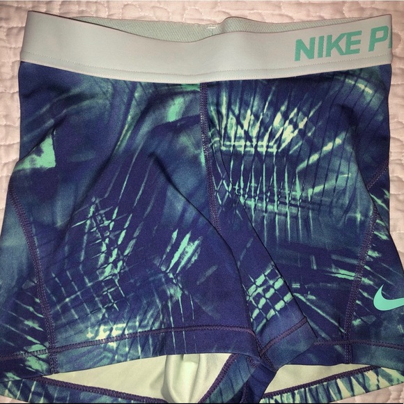 Nike spandex - Picture 1 of 3